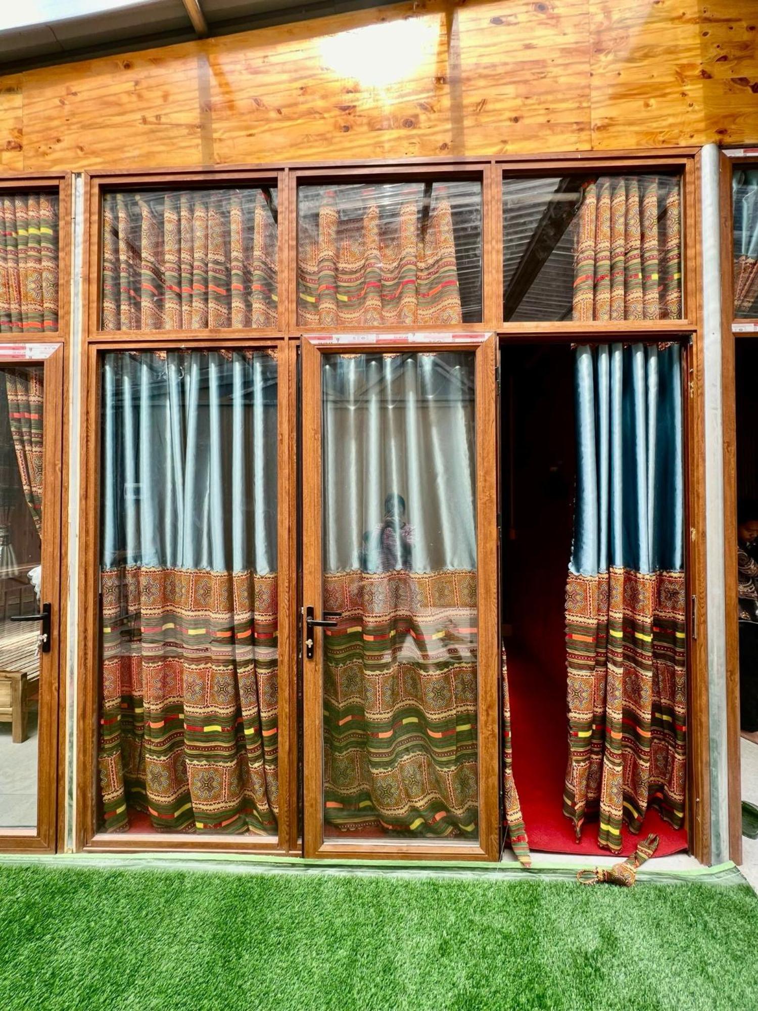 Pura Homestay Na Thon Exteriör bild