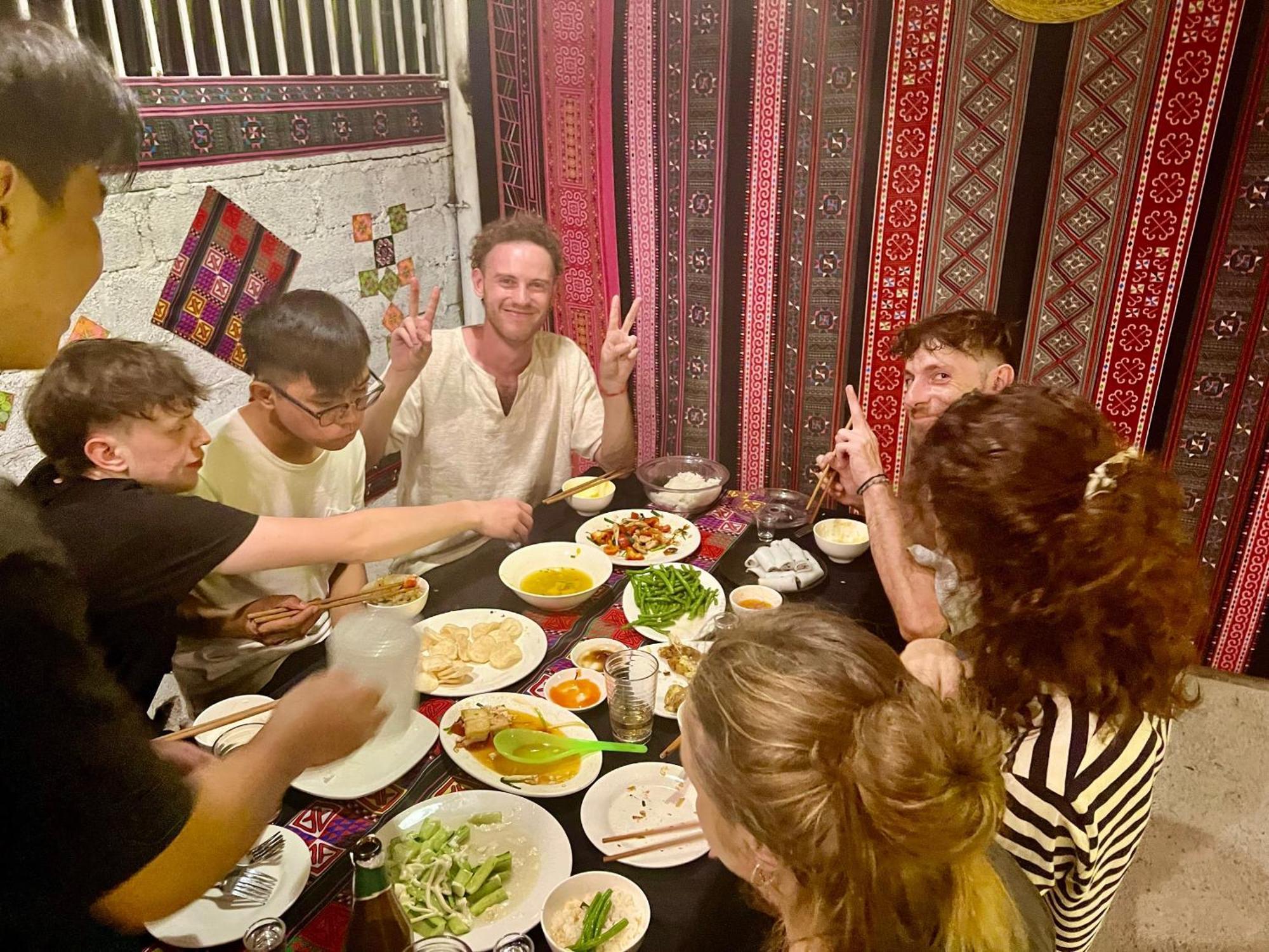 Pura Homestay Na Thon Exteriör bild