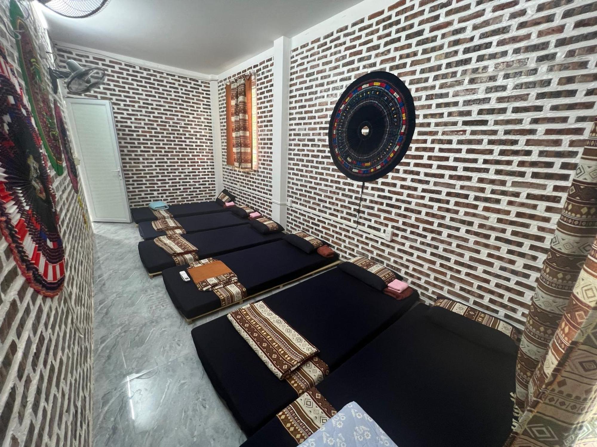 Pura Homestay Na Thon Exteriör bild